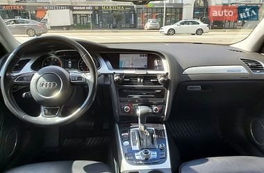 Седан Audi A4 2015 в Ивано-Франковске