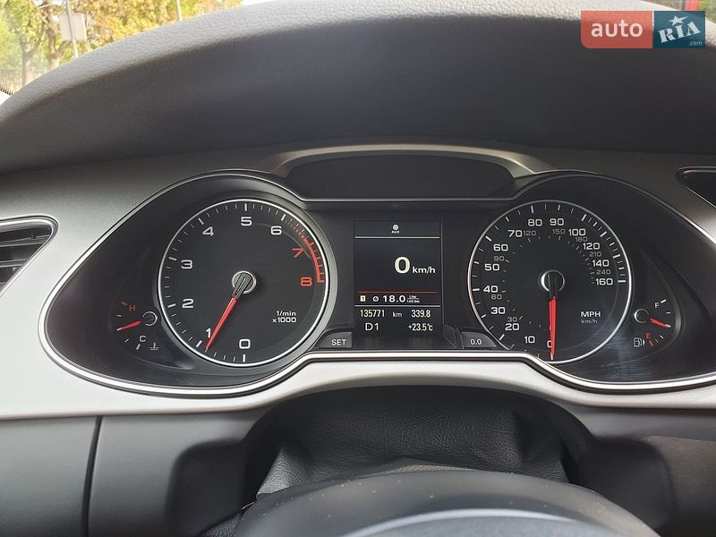 Седан Audi A4 2015 в Ивано-Франковске