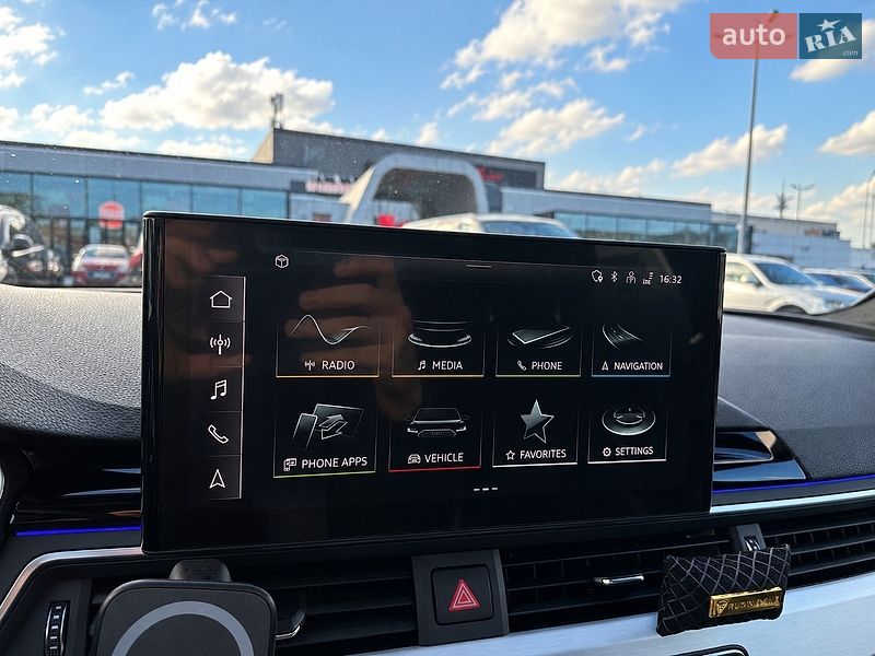 Седан Audi A4 2021 в Києві фото 25 Седан Audi A4 2021 в Києві