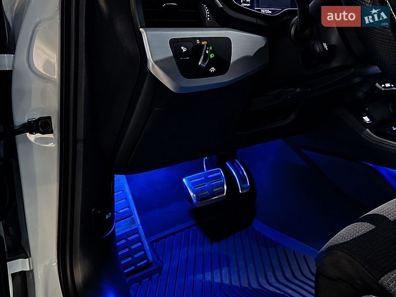 Седан Audi A4 2021 в Києві фото 38 Седан Audi A4 2021 в Києві