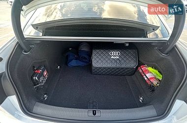 Седан Audi A4 2021 в Києві фото 33 Седан Audi A4 2021 в Києві