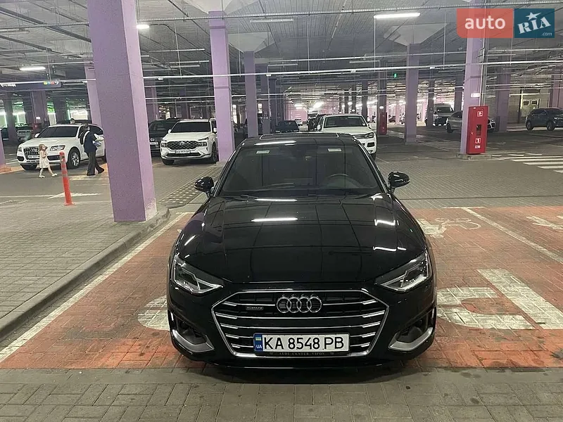 Audi A4 2021