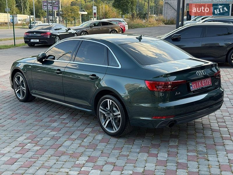 Седан Audi A4 2017 в Виннице