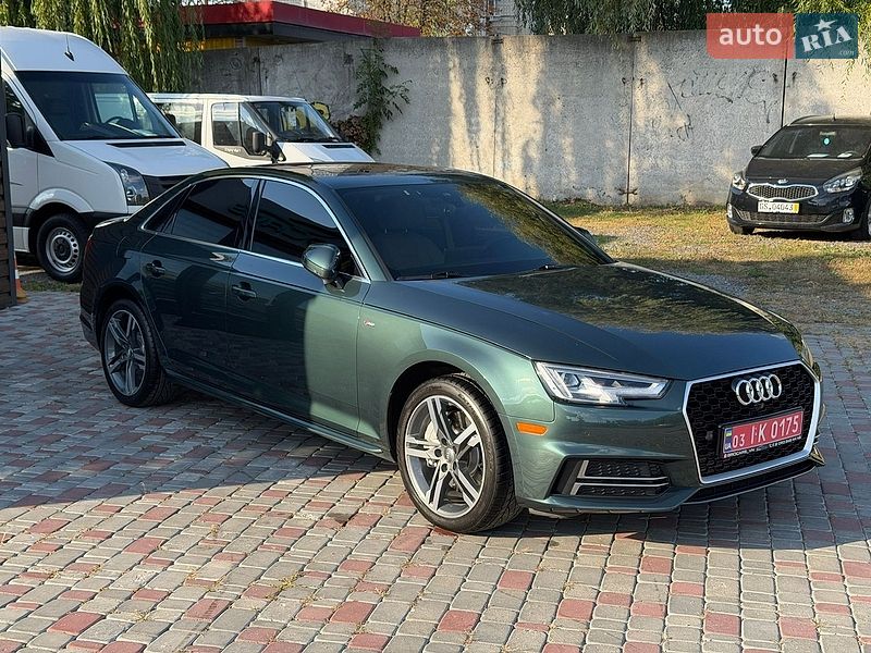 Седан Audi A4 2017 в Виннице