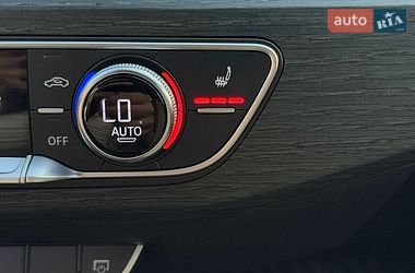 Седан Audi A4 2017 в Виннице
