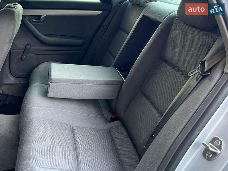 Седан Audi A4 2002 в Хмельницькому