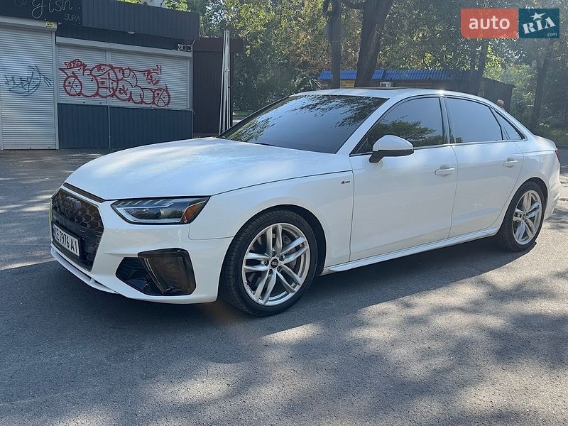 Audi A4 2022