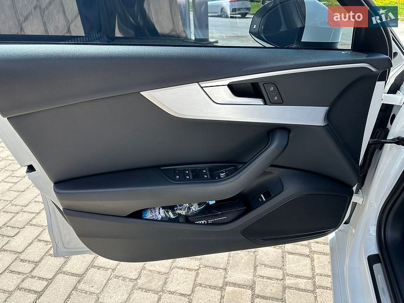 Універсал Audi A4 2018 в Ямполі