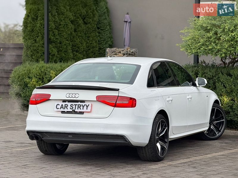 Седан Audi A4 2014 в Стрые