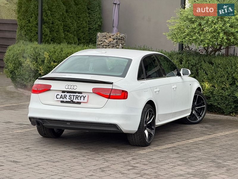 Седан Audi A4 2014 в Стрые
