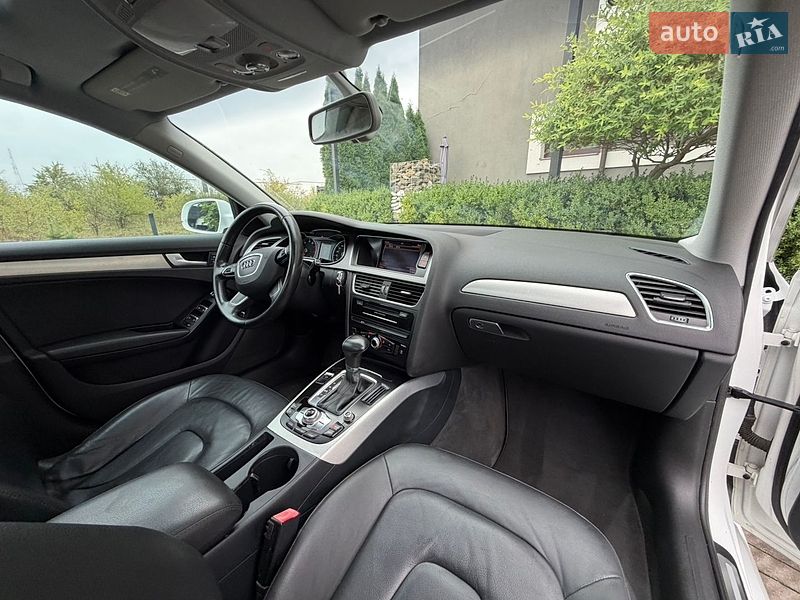 Седан Audi A4 2014 в Стрые