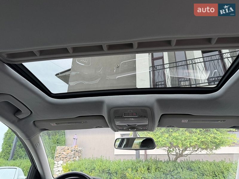 Седан Audi A4 2014 в Стрые