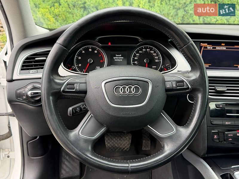 Седан Audi A4 2014 в Стрые