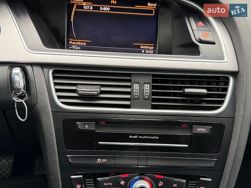 Седан Audi A4 2014 в Стрые