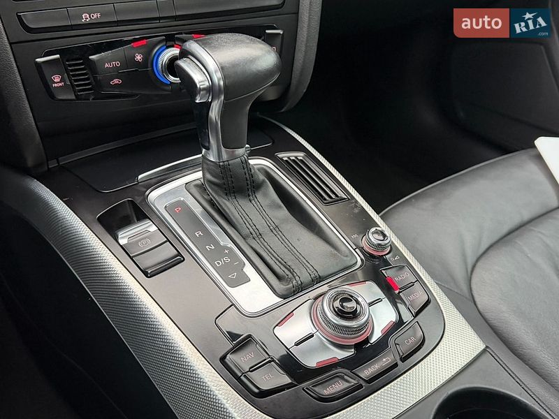 Седан Audi A4 2014 в Стрые