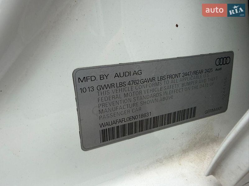 Седан Audi A4 2014 в Стрые