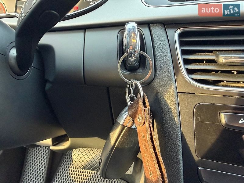 Універсал Audi A4 2013 в Вінниці