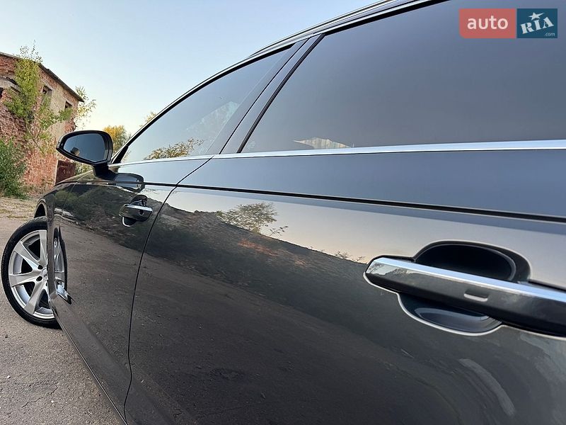 Універсал Audi A4 2016 в Дрогобичі