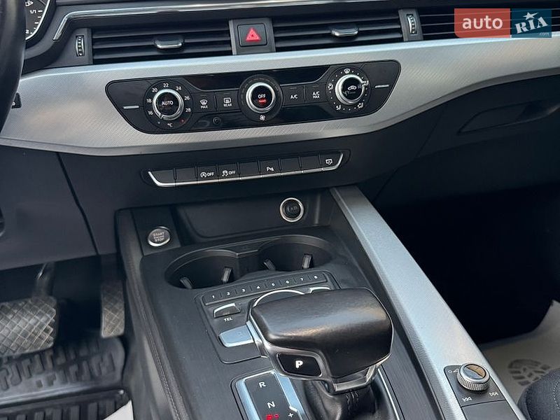 Універсал Audi A4 2016 в Дрогобичі