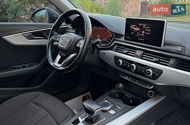 Універсал Audi A4 2016 в Дрогобичі