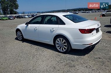 Седан Audi A4 2017 в Тернополе