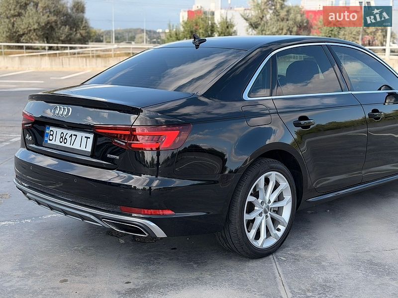 Седан Audi A4 2019 в Киеве