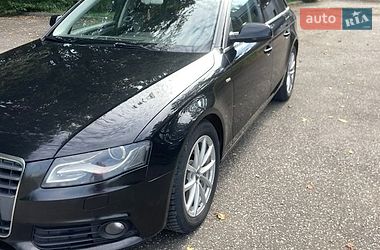 audi a4 2010 в Мигово от профессионального продавца Андрей