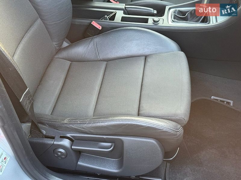 Седан Audi A4 2007 в Сарнах