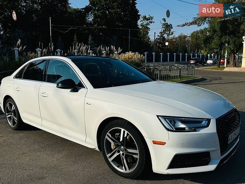 Седан Audi A4 2017 в Харькове