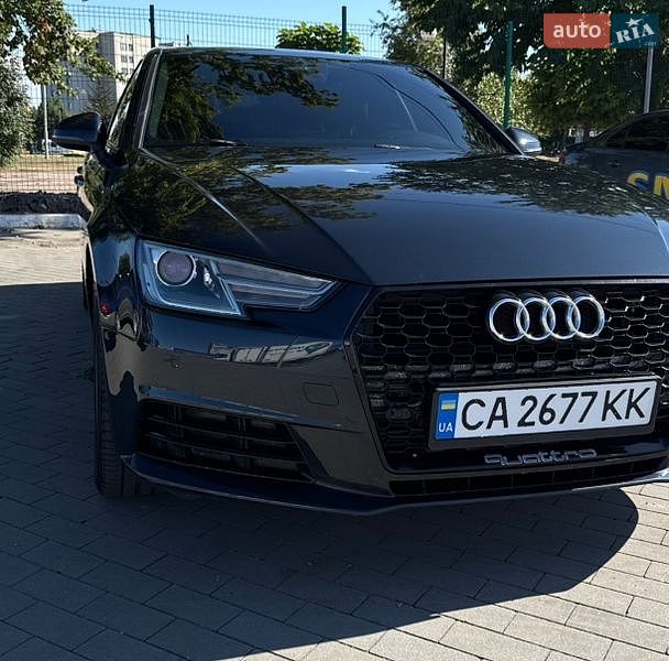 Седан Audi A4 2016 в Умані