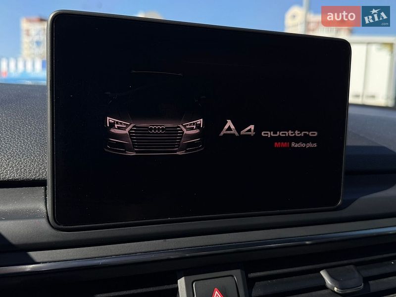 Седан Audi A4 2016 в Умані