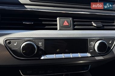 Седан Audi A4 2016 в Умані