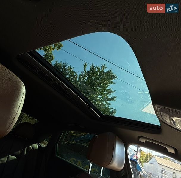 Седан Audi A4 2016 в Умані
