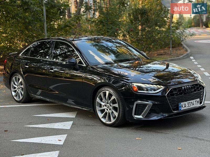 Audi A4 2022