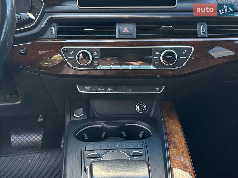 Седан Audi A4 2016 в Киеве фото 21 Седан Audi A4 2016 в Киеве