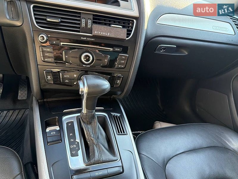 Седан Audi A4 2013 в Вінниці