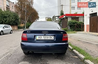 Седан Audi A4 1997 в Виннице