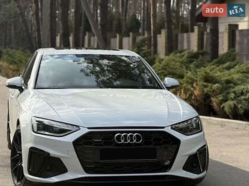 Audi A4 2019