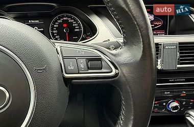 Седан Audi A4 2014 в Львові