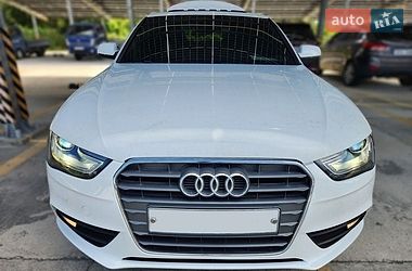 Audi A4 2015