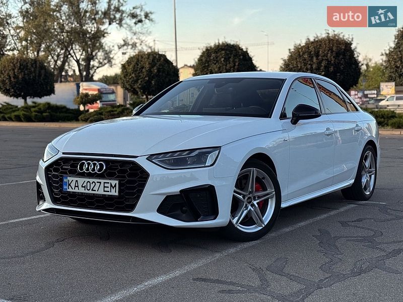 Audi A4 2021