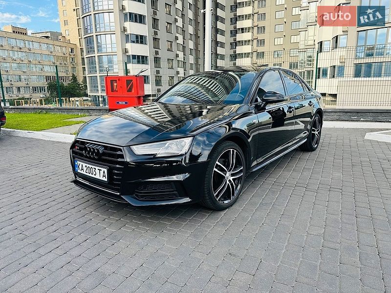 Audi A4 2017