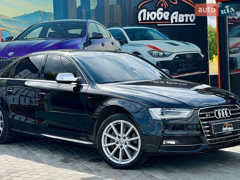 Audi A4 2015