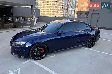 Седан Audi A4 2021 в Києві