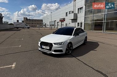 audi a4 2017 в Кривой Рог от профессионального продавца Михаил