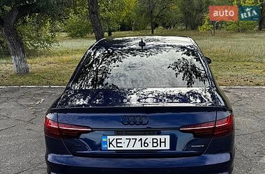 Седан Audi A4 2021 в Каменском