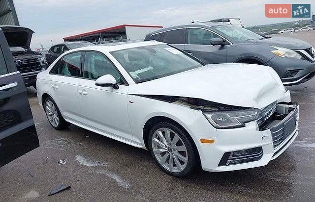 Седан Audi A4 2018 в Львове