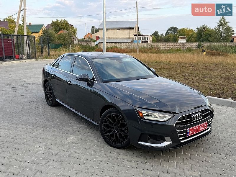 Седан Audi A4 2020 в Львові