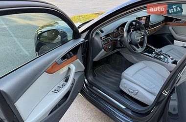 Седан Audi A4 2020 в Львові