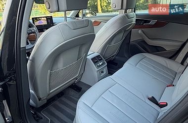Седан Audi A4 2020 в Львові